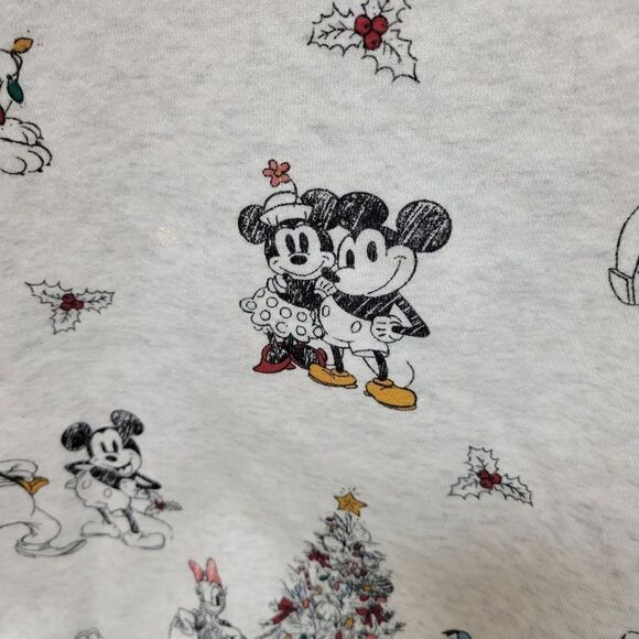 American Eagle Disney Christmas sweatshirt EUC size XS - Picture 3 of 6